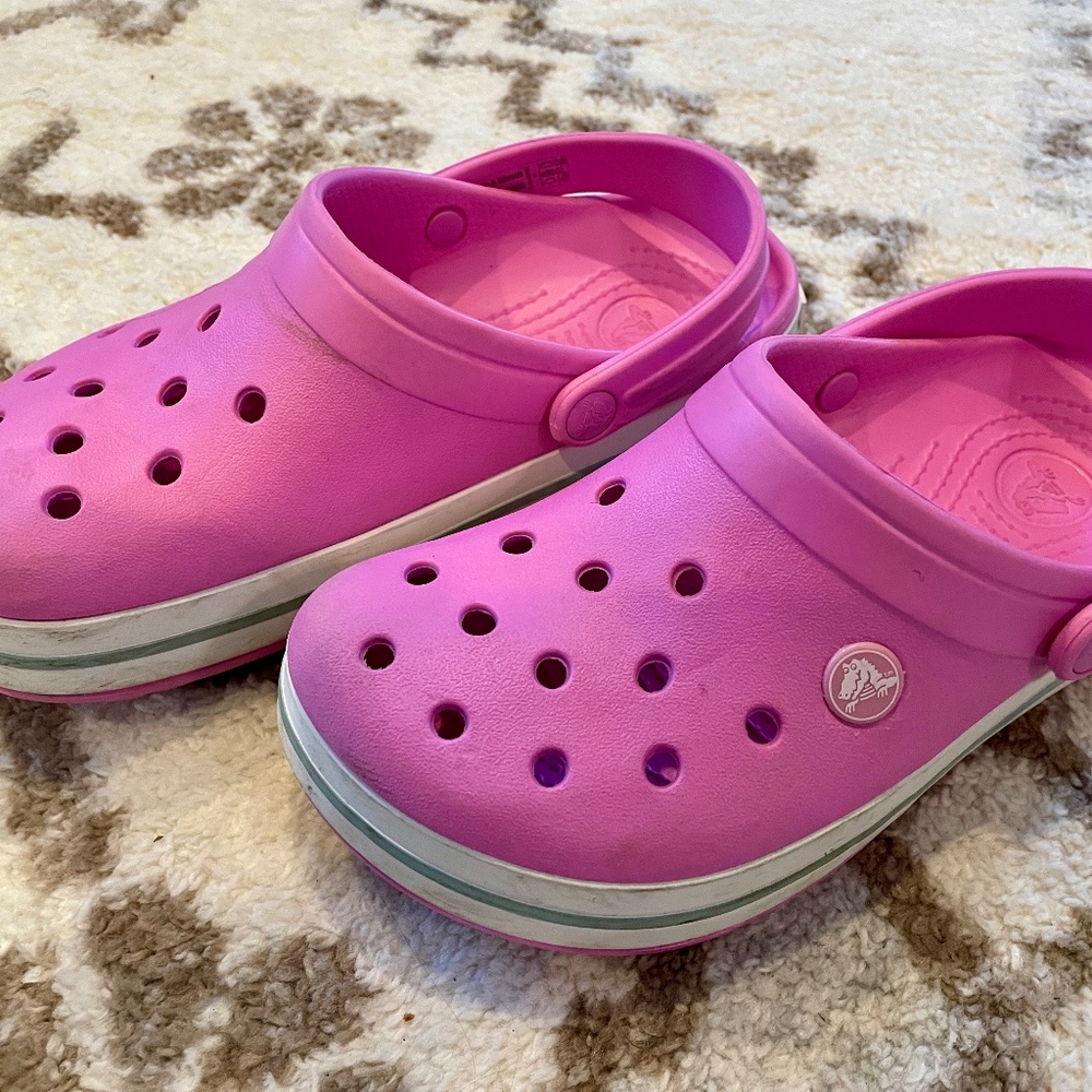 Big kid pink Crocs